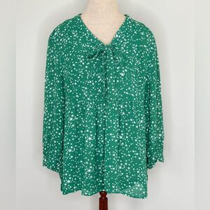 Boden Green Blouse with White Stars and Bow Front Tie and 3/4 Sleeves Size 16